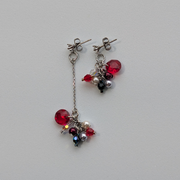 ビジューアシンメトリー001（レッド）