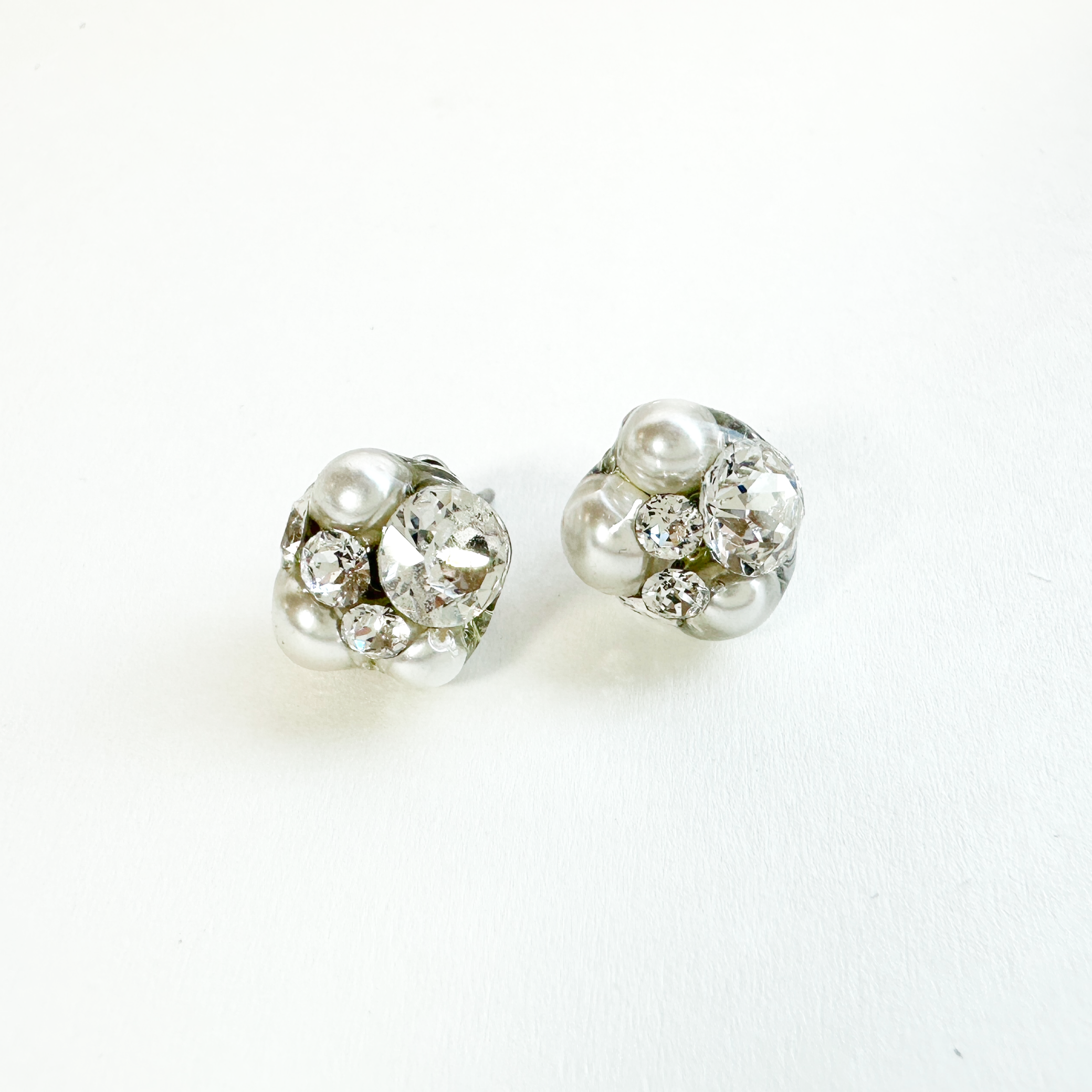 タぺタムピアス 002（ホワイト）